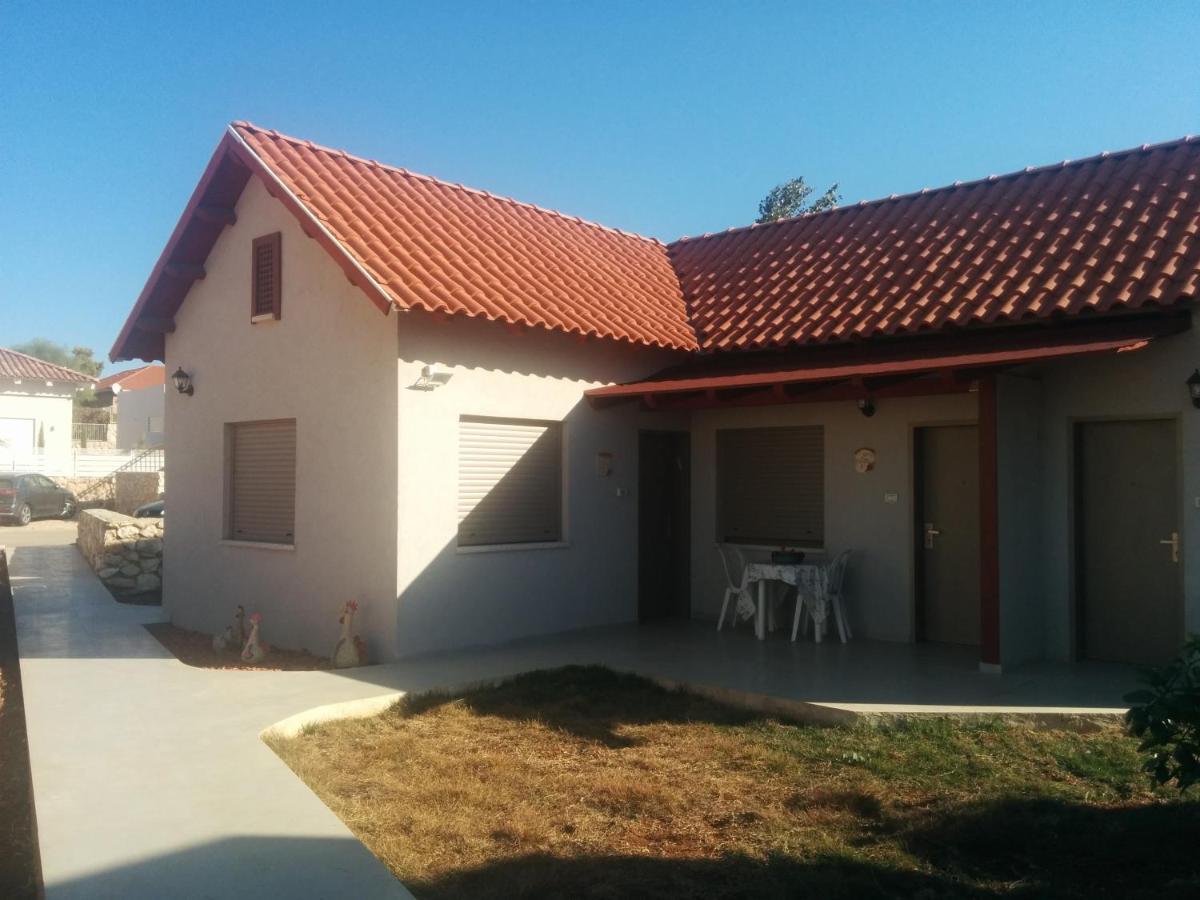 נוריות בגלבוע 1 Vila Nurit Exterior foto